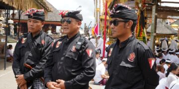 Suasana Karya Ngusaba Kedasa di Pura Ulun Danu Batur, Bangli, yang berlangsung aman dan tertib dengan pengamanan 160 pecalang.