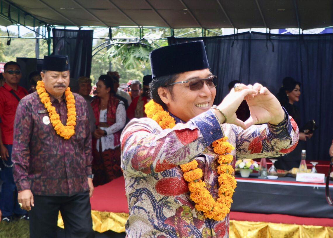 Giri Prasta hadir dalam Ketog Semprong Festival di Bedugul bersama masyarakat multikultural