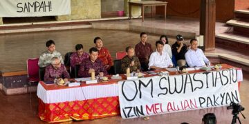 Wayan Koster dialog dengan mahasiswa Unud bahas sampah Bali