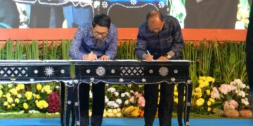 Koster dan Adi Arnawa tanda tangan MoU dengan Menteri Imipas di Tangerang