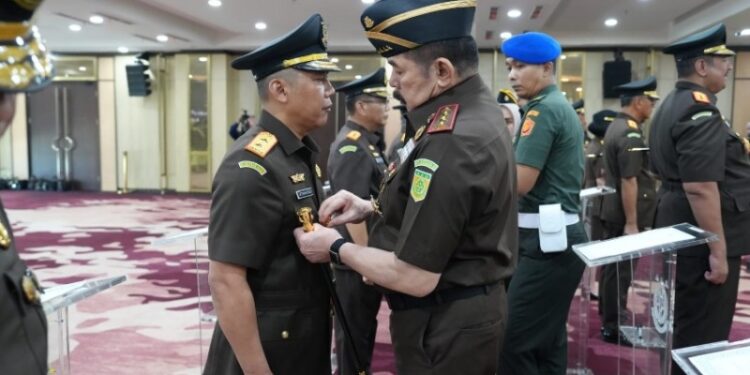 Pelantikan Kajati Bali Setiawan Budi Cahyono oleh Jaksa Agung ST Burhanuddin