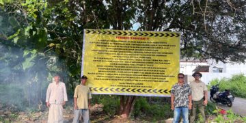 Tanah milik Wayan Pasar dan Wayan Ekayasa saat dipasani informasi kepemilikan lahan. -BALITOPIK.COM