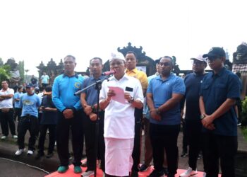 Gubernur Bali Wayan Koster menghadiri perayaan Hari Buruh 2026 di Denpasar
