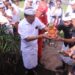Gubernur Bali Wayan Koster saat memulai restorasi kawasan Parahyangan di Pura Agung Besakih, Karangasem. -BALITOPIK.COM