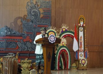Akademisi Hindu dari Kesatuan Mahasiswa Hindu Dharma Indonesia, I Dewa Gede Darma Permana