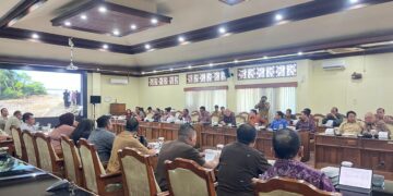 Suasan RDP di Gedeng DPRD Bali. -BALITOPIK.COM