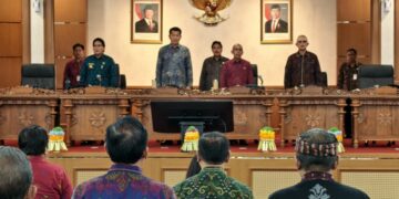 Suasana Rapat Paripurna ke-37 DPRD Bali, Senin (18/5/2026). -BALITOPIK.COM