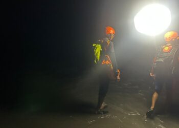 Tim SAR Gabungan saat melakukan pencarian. -IST