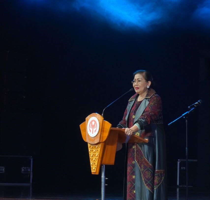 Ketua Dekranasda Provinsi Bali, Ny. Putri Suastini Koster. -BALITOPIK.COM
