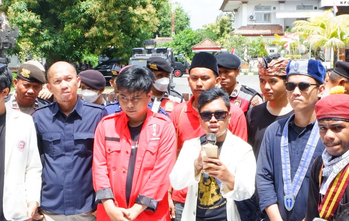 Ketua Departemen Pendidikan dan Kebudayaan PP KMHDI, I Dewa Gede Darma Permana dalam suatu aski di Denpasar. -BALITOPIK.COM