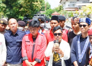 Ketua Departemen Pendidikan dan Kebudayaan PP KMHDI, I Dewa Gede Darma Permana dalam suatu aski di Denpasar. -BALITOPIK.COM