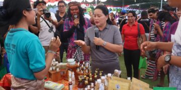 Sekretaris I Tim Penggerak PKK Provinsi Bali, Ny. Seniasih Giri Prasta. -BALITOPIK.COM