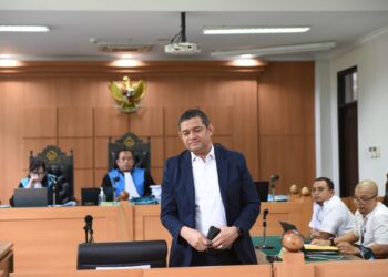 Dr. Fahri Bachmid, S.H., M.H., saat hadir sebagai sebagai Ahli di PTUN Jakarta dalam Perkara Lyceum Kristen (PLK). -BALITOPIK.COM