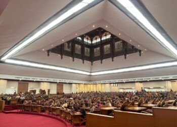 Situasi rapat paripurna ke 40 DPRD Bali. -BALITOPIK.COM