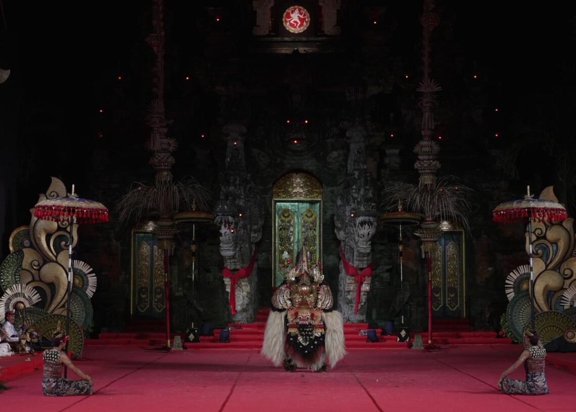 Penampilan Bapang Barong Duta Kabupaten Badung sukses memukau ribuan penonton pada ajang Wimbakara (Lomba) Tari Barong Ket dalam rangka Pesta Kesenian Bali (PKB) XLVIII Tahun 2026. -IST