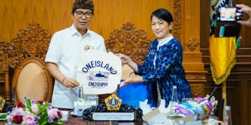 Bupati Badung I Wayan Adi Arnawa menerima kunjungan delegasi Shonan-Bali Friendship Association. -IST