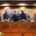 Ketua DPRD Badung I Gusti Anom Gumanti saat bersalaman dengan Bupati Badung I Wayan Arnawa di sidang paripurna DPRD Badung. -IST