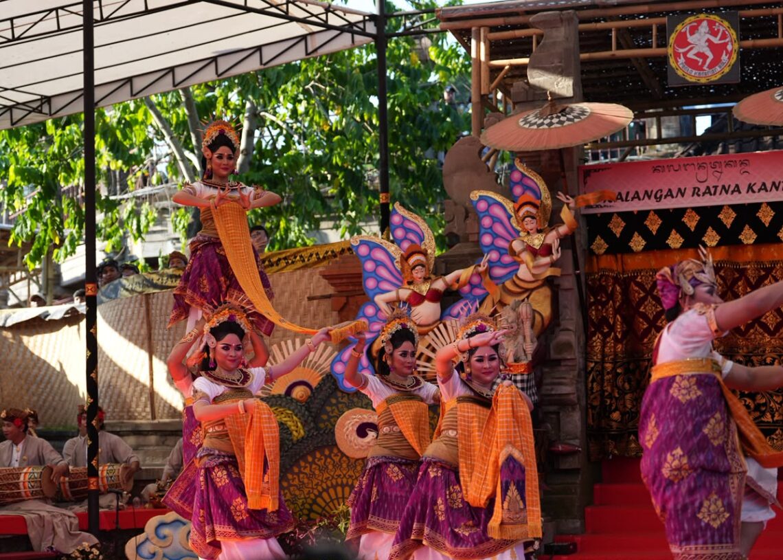 Sanggar Seni Taksu Murti Kemanisan dari Kelurahan Legian, Kecamatan Kuta saat tampil di PKB 2026. -IST