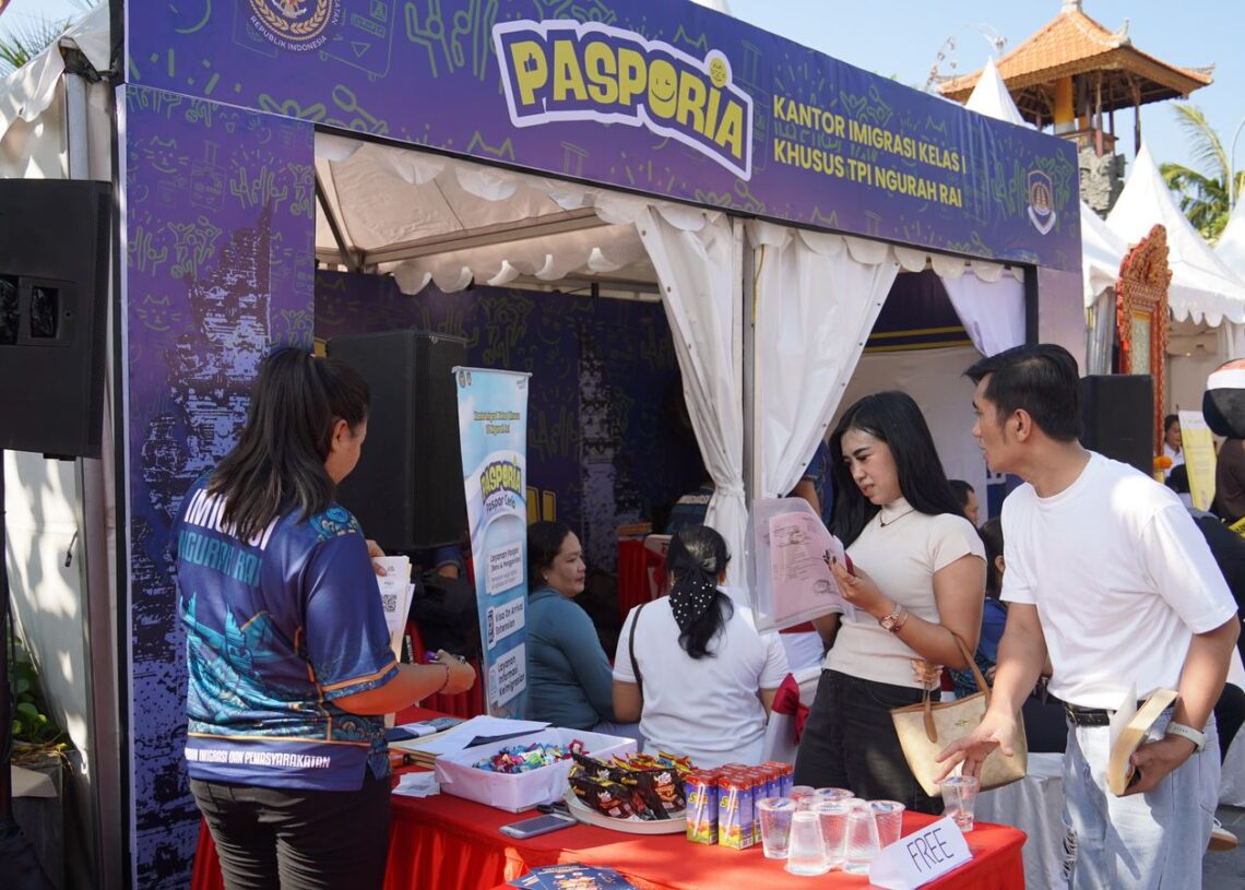 Suasana Bazaar Pelayanan Publik 2026 yang digelar di Pasar Seni Kuta. -IST