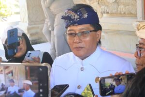 Wakil Gubernur Bali, I Nyoman Giri Prasta. -BALITOPIK.COM