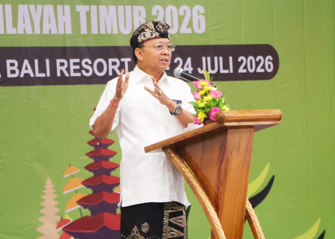 Gubernur Bali Wayan Koster. -BALITOPIK.COM