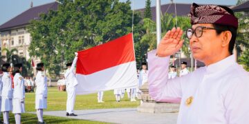 Bupati Badung I Wayan Adi Arnawa saat bertindak sebagai inspektur upacara. -IST