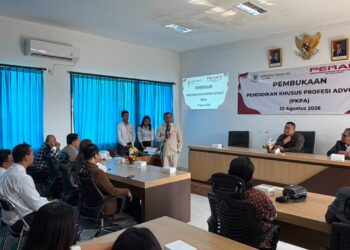 Pembukaan Pendidikan Khusus Profesi Advokat (PKPA) yang diselenggarakan Persaudaraan Profesi Advokat Nusantara (Peradi Pergerakan) DPC Denpasar Raya bekerja sama dengan Fakultas Hukum Universitas Ngurah Rai. -IST