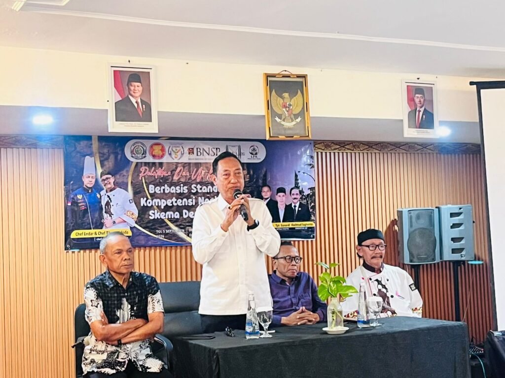 Ketua DPW HMD Gemas Bali, Ir. H. Masruh S.T saat membuka pelatihan