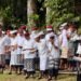 Gubernur Bali Wayan Koster saat mengikuti perayaan Tumpek Uye. -IST