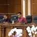 Gubernur Bali Wayan Koster (kiri) dan Ketua DPRD bali Dewa Made Mahayadnya alias Dewa Jack. -BALITOPIK.COM