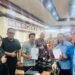 Komisi IV DPRD Bali didampingi Kadis Ketenagakerjaan dan ESDM saat menerima aspirasi buruh. -BALITOPIK.COM
