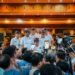 Bupati Badung I Wayan Adi Arnawa saat diwawancara usai rapat paripurna DPRD Badung. -IST