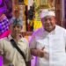 Nyoman Parta saat bertemu dengan Wayan Suarta di Pura Pasek Gelgel Aan Manikaji, Desa Peninjoan, Kecamatan Tembuku, Bangli.