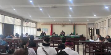 Suasana sidang praperadilan kasus I Made Daging di PN Denpasar. -BALITOPIK.COM