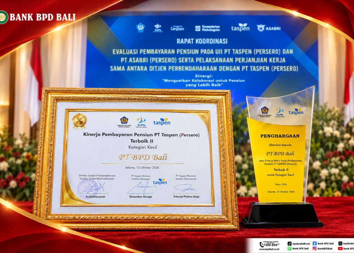Piagam penghargaan untuk BPD Bali kategori kinerja pembayaran pensiunan. -IST